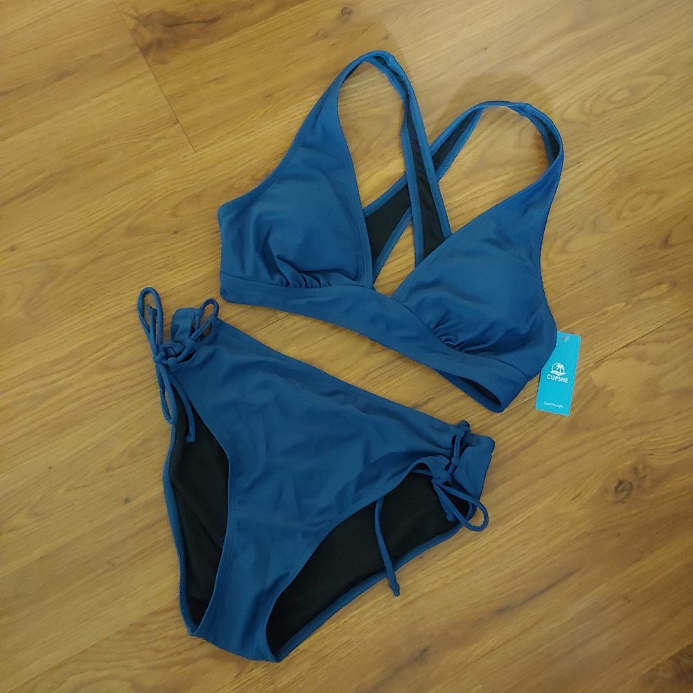 NWT Cupshe Blue V Lace Up Two Piece 2pc Low Waist Rise Bikini Swimsuit Bathing M - Picture 3 of 11